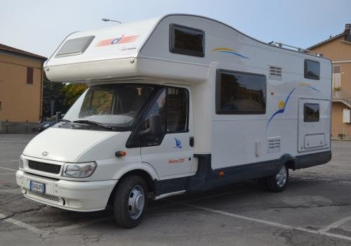Camper CI Riviera su meccanica FORD